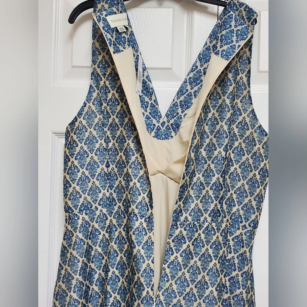 Sachin And Babi Bryce Gown/Lapis Print - Picture 12 of 17